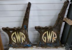 Pair of Great Western Railway cast iron bench ends with Art Deco style GWR roundel to base, height