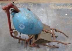 Sun motorbike frame and fuel tank