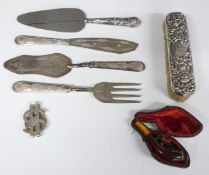 1889 Liberty dollar mounted in a money clip marked sterling, weight 47g, hallmarked silver handled