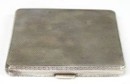 Elkington Art Deco hallmarked silver cigarette case with engine turned exterior and interior,