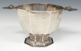 Hallmarked silver Dutch silver octagonal twin handled bowl with engraved decoration, with Dutch