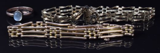 Two 9ct gold bracelets, 8.9g, and a rose gold ring set with a moonstone, size O, 1.8g