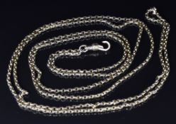 A 9ct gold guard chain made up of oval links, 150cm long, 30g