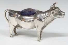 Edward VII hallmarked silver novelty cow pin cushion, Birmingham 1905, maker Levi & Salaman,