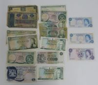 A collection of circulated Scottish banknotes to include Bank of Scotland, The Royal Bank,