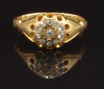 Edwardian 18ct gold ring set with diamonds, Chester 1907, size L, 2.5g