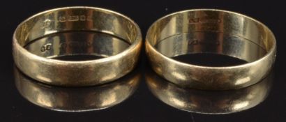 Two 9ct gold wedding bands/ rings, 3.1g