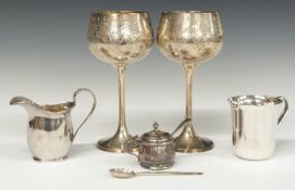 Hallmarked silver milk jug, Chester 1912, maker's mark rubbed, height 8.5cm, weight 71g, together