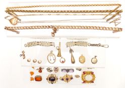 A collection of Victorian jewellery including pinchbeck, amethyst brooch, agate brooch, paste