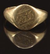 A 9ct gold signet ring, size M, 1.9g