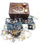 A collection of jewellery including brooches, Sarah Coventry necklace and cufflinks, Carven
