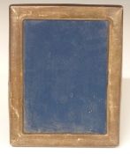 Modern hallmarked silver photograph frame to suit 7 x 5 inch photo, with easel back