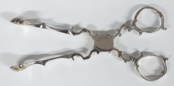 Georgian pair of hallmarked silver sugar nips, marks indistinct but with lion passant and letter