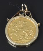 An 1891 gold full sovereign in 9ct gold mount, 9.7g