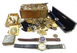 A collection of jewellery including 14k gold ring, silver fob, silver Herefordshire football fob,