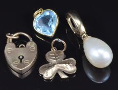 A 9ct gold pendant set with a pearl, 9ct gold clover or shamrock pendant, 9ct gold padlock clasp and