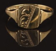 A 9ct gold signet ring, size N, 1.3g