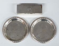 Two hallmarked silver pin dishes and a small Edward VII hallmarked silver snuff or travelling box,