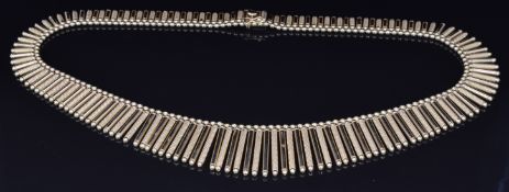 An 18ct gold Cleopatra style necklace made up of alternating textured and smooth links, 57g