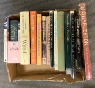 Leon Edel : Bloomsbury - A House of Lions, a volume, hardcover, with dust jacket,