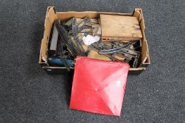 A box of Hornby 00 gauge accessories, tin plate rack,