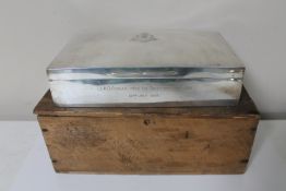 A large Edwardian silver cigarette box of Boer War interest, awarded to Lt. A. G.