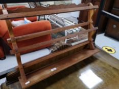 An oak plate rack