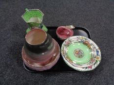 A tray of six pieces of Maling