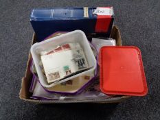 A quantity of assorted loose stamps of the world,