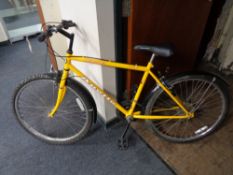 A gent's Appolo Froma mountain bike