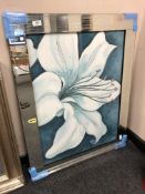 A blue flower picture