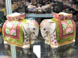 Weekly Antiques, Collectables & Furnishings Auction