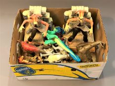 A collection of unboxed Star Wars figures : Storm Troopers, heroes and villains,