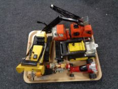 A tray of six twentieth century Tonka vehicles, Crane,
