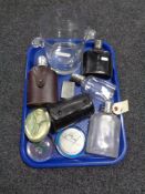 A tray of glass ice bucket, leather cased beakers, four hip flasks,