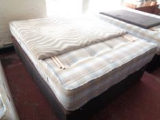 A Dura beds 5' divan set