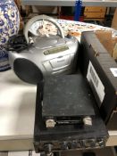 A Matsui stereo together with two receivers