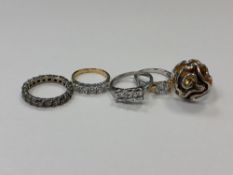 Five Sterling silver dress rings (5)