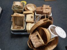 A large quantity of assorted wicker baskets