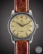 A GENTLEMAN'S STAINLESS STEEL OMEGA SEAMASTER AUTOMATIC WRIST WATCH CIRCA 1953, REF. 2576-6 WITH 