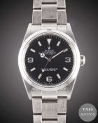 A GENTLEMAN'S STAINLESS STEEL ROLEX OYSTER PERPETUAL EXPLORER BRACELET WATCH DATED 2004, REF. 114270