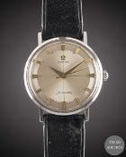 A GENTLEMAN'S STAINLESS STEEL OMEGA SEAMASTER AUTOMATIC WRIST WATCH CIRCA 1960s, WITH 