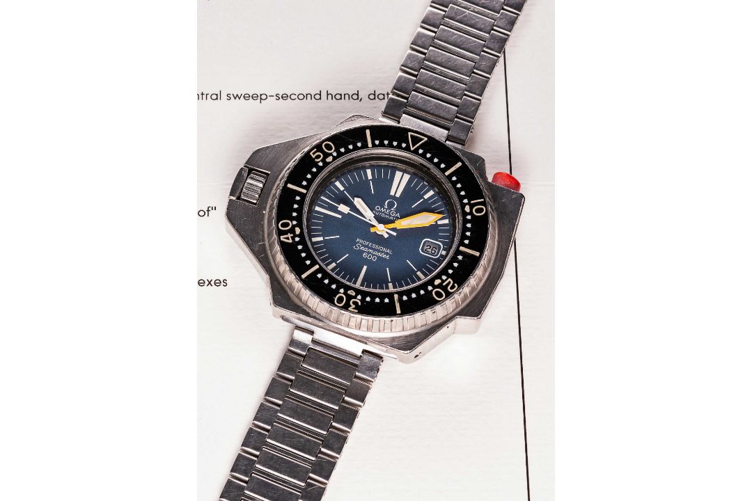 A GENTLEMAN'S STAINLESS STEEL OMEGA SEAMASTER PROFESSIONAL 600 "PLOPROF" DIVERS BRACELET WATCH DATED - Image 1 of 3