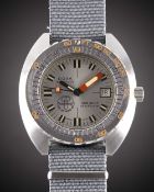 A RARE GENTLEMAN'S STAINLESS STEEL DOXA SUB 300T SHARKHUNTER AQUA LUNG U.S. DIVERS WRIST WATCH CIRCA