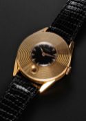 A RARE GENTLEMAN'S 18K SOLID ROSE GOLD UNIVERSAL GENEVE 