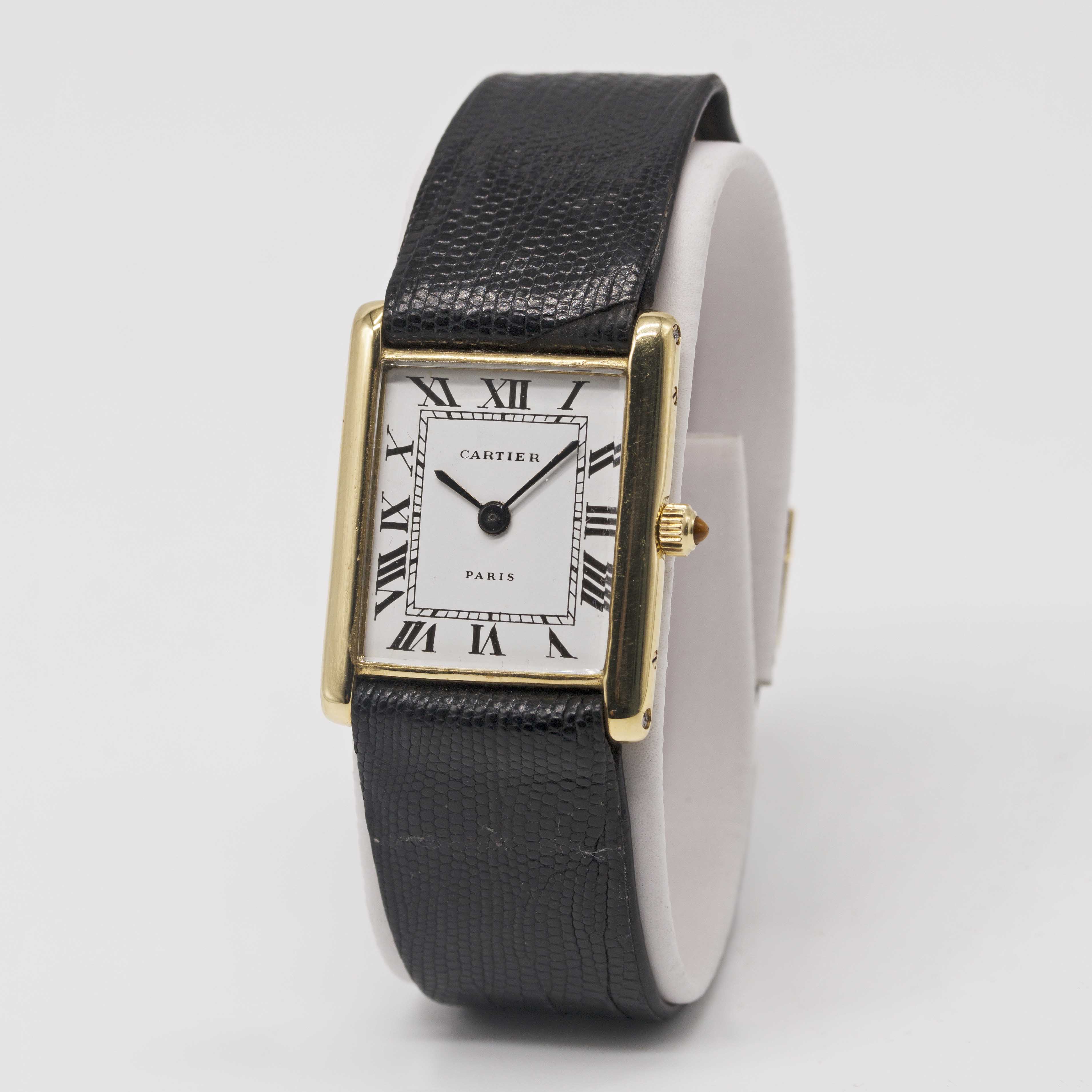A GENTLEMAN'S SIZE 18K SOLID GOLD CARTIER PARIS TANK WRIST WATCH CIRCA 1980s Movement: 17J, manual - Image 3 of 8
