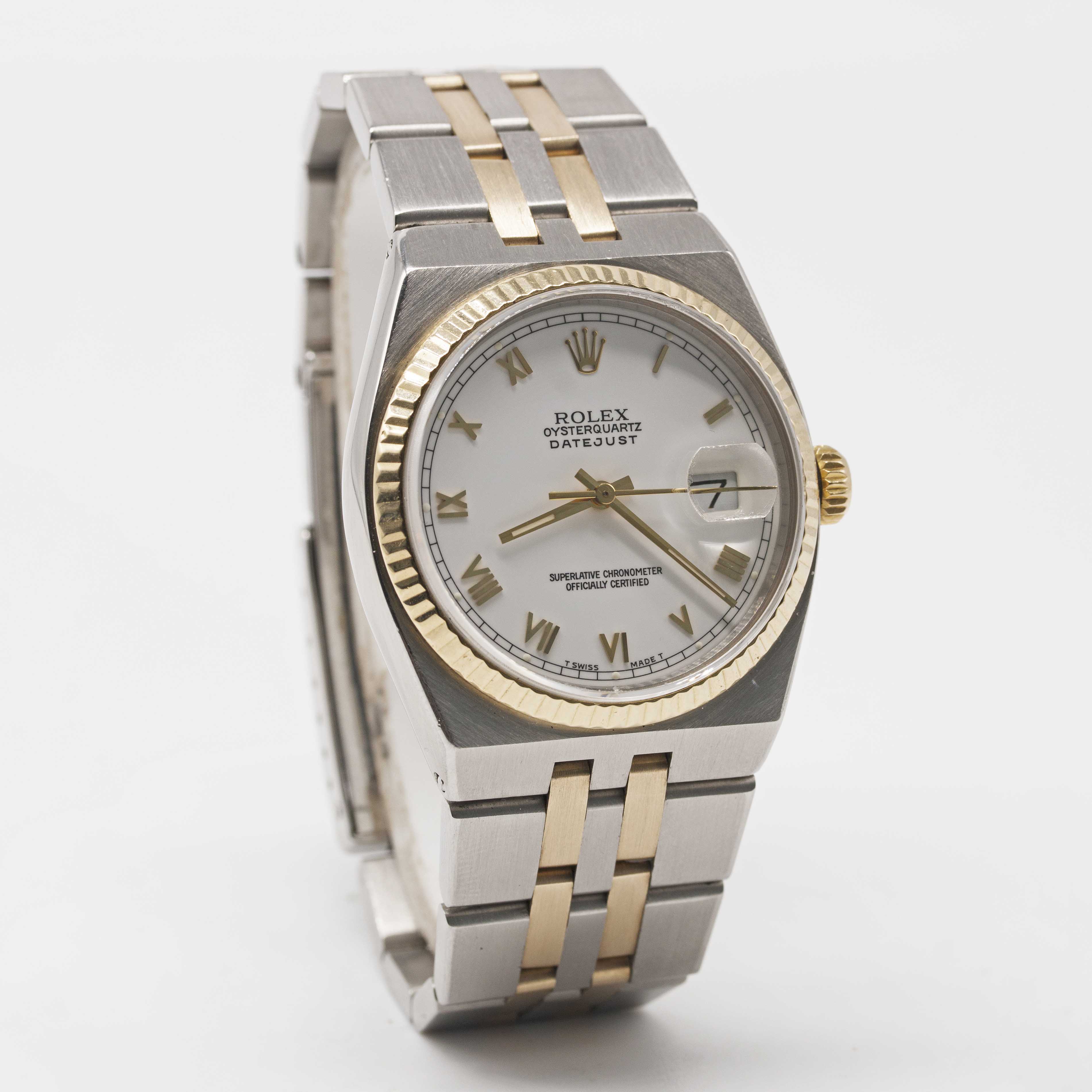 A GENTLEMAN'S STEEL & GOLD ROLEX OYSTERQUARTZ DATEJUST BRACELET WATCH CIRCA 1979, REF. 17013 WITH - Image 4 of 7