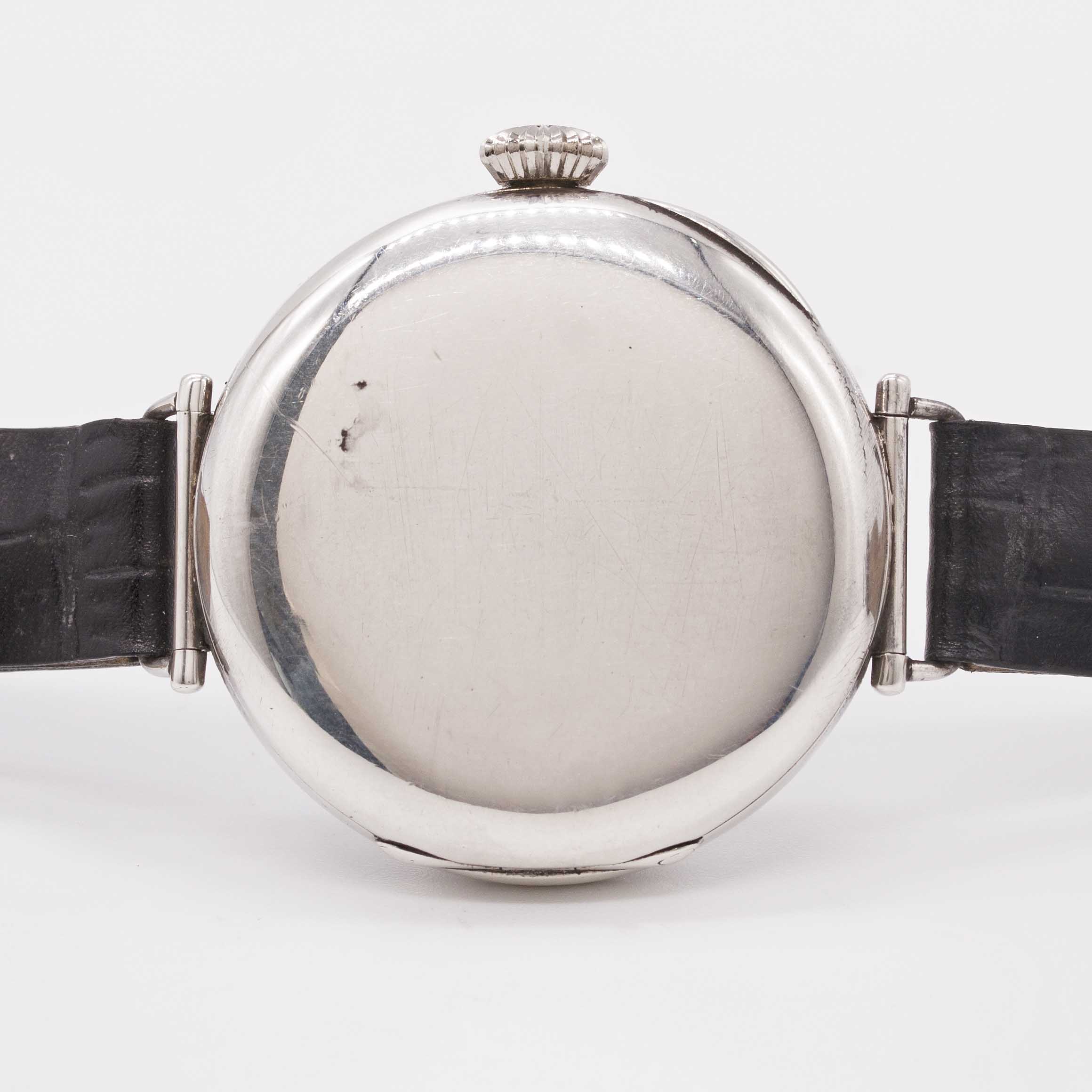 A GENTLEMAN'S SOLID SILVER LONGINES MAPPIN OFFICERS WRIST WATCH CIRCA 1918, ENAMEL DIAL WITH ROMAN - Image 5 of 10