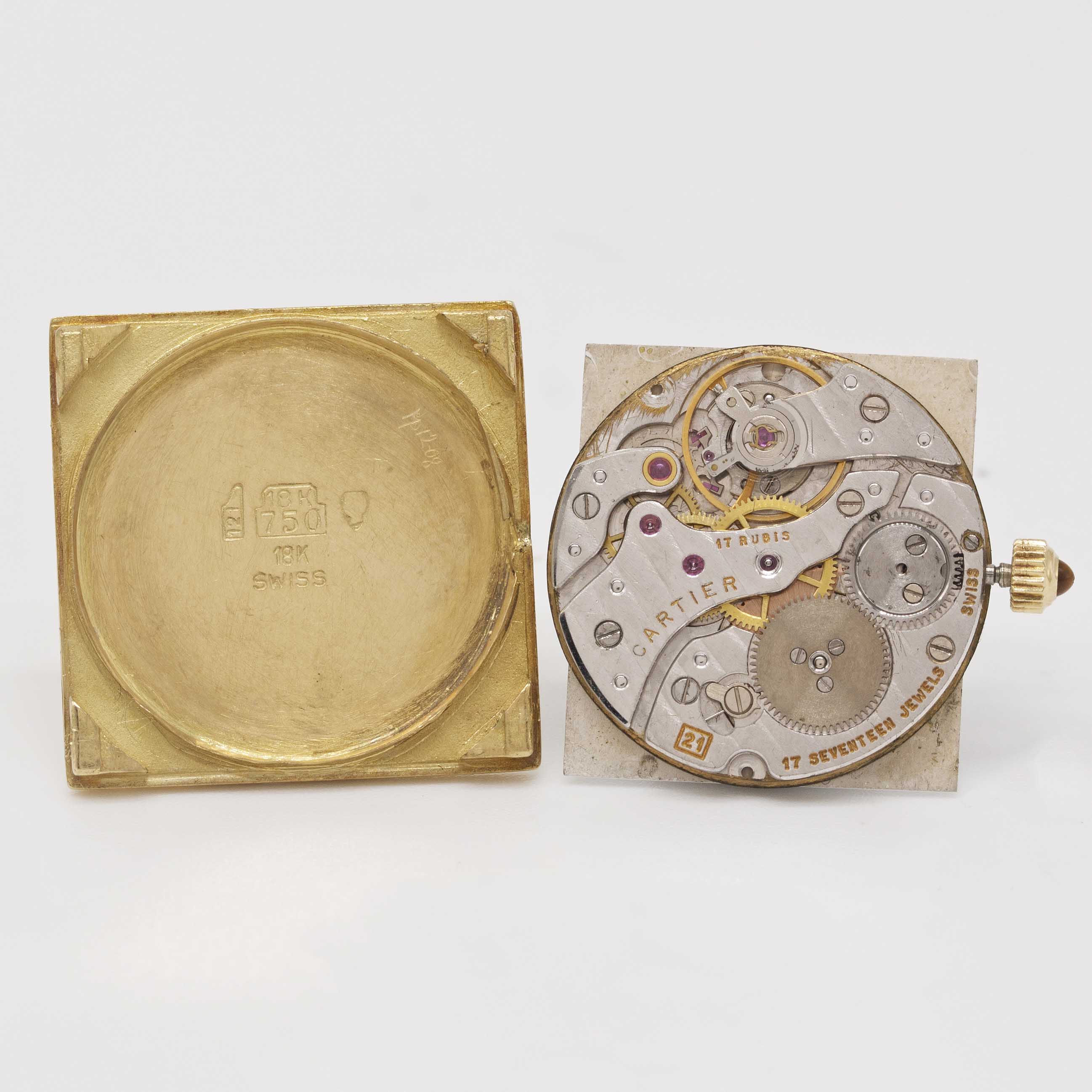 A GENTLEMAN'S SIZE 18K SOLID GOLD CARTIER PARIS TANK WRIST WATCH CIRCA 1980s Movement: 17J, manual - Image 7 of 8