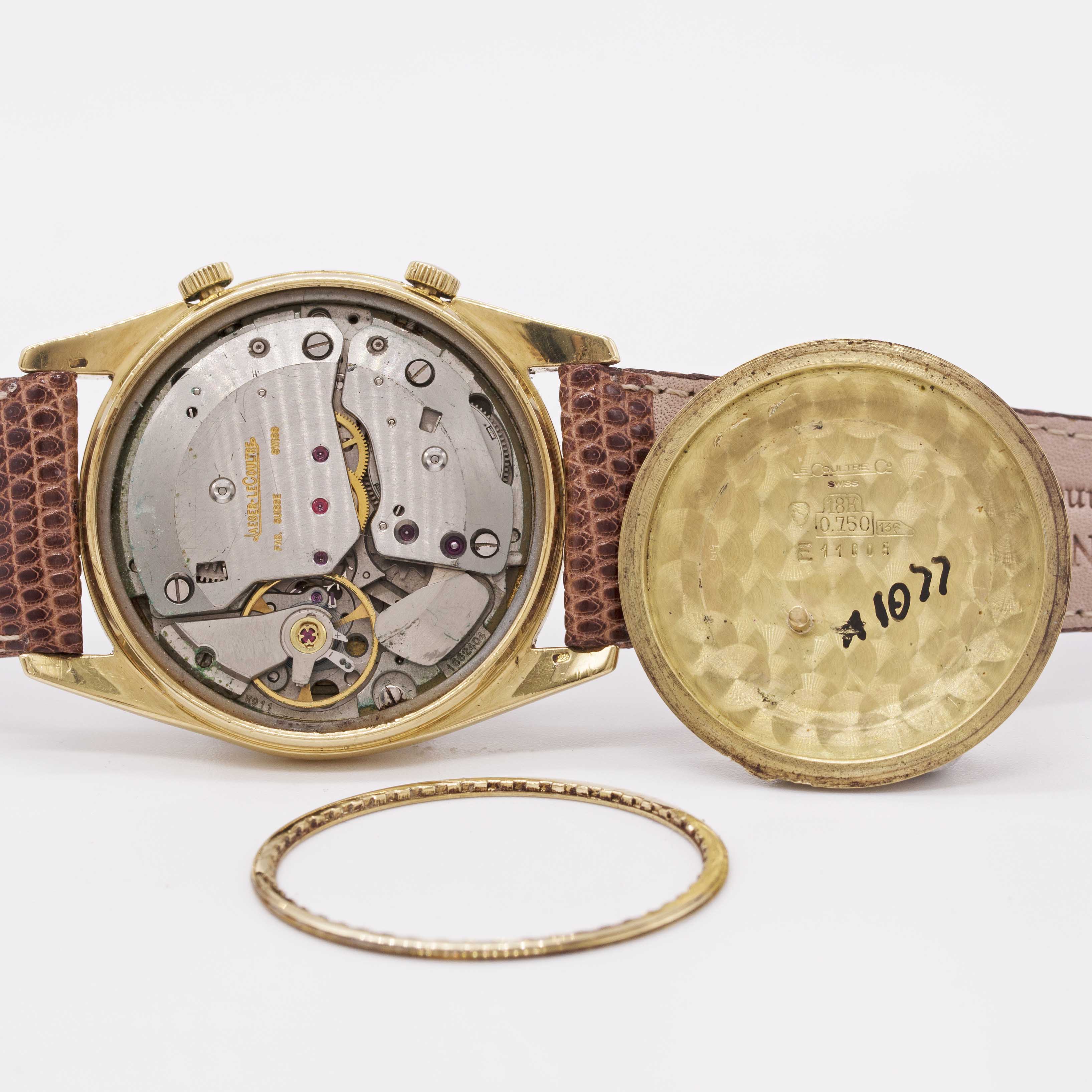 A GENTLEMAN'S 18K SOLID GOLD JAEGER LECOULTRE MEMOVOX ALARM WRIST WATCH CIRCA 1960s, REF. E11005 - Image 6 of 8